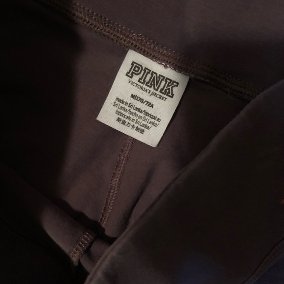 Pink Victoria Secret Leggings Medium! - Picture 4 of 4